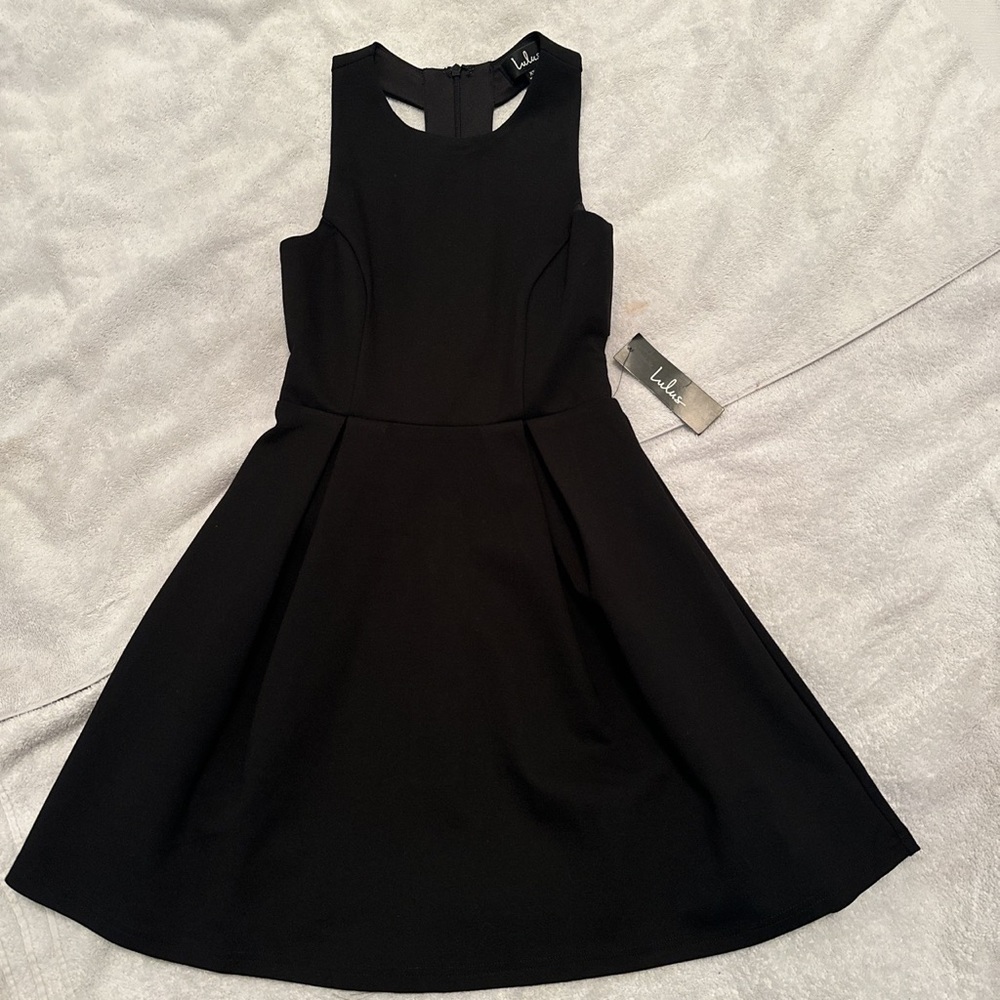 Lulus high neck flowy black dress